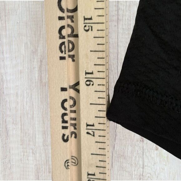 Lululemon Womens Run for Fun Crop Size 6 Black W6A35S Yoga Activewear Athleisure - Picture 5 of 6